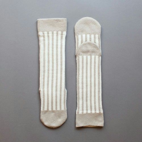 ％ SOCKS STRIPE White70%＆Beige30%　平置き