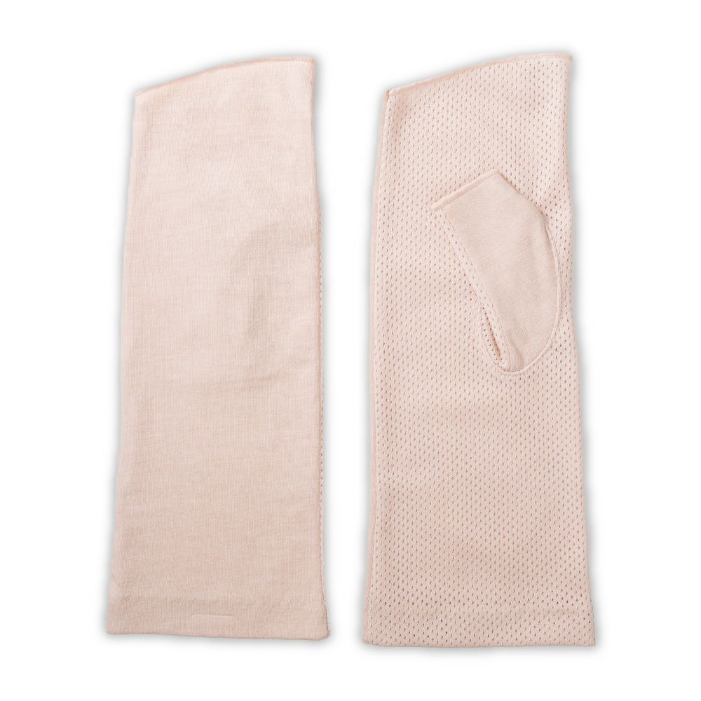 サーモンピンク